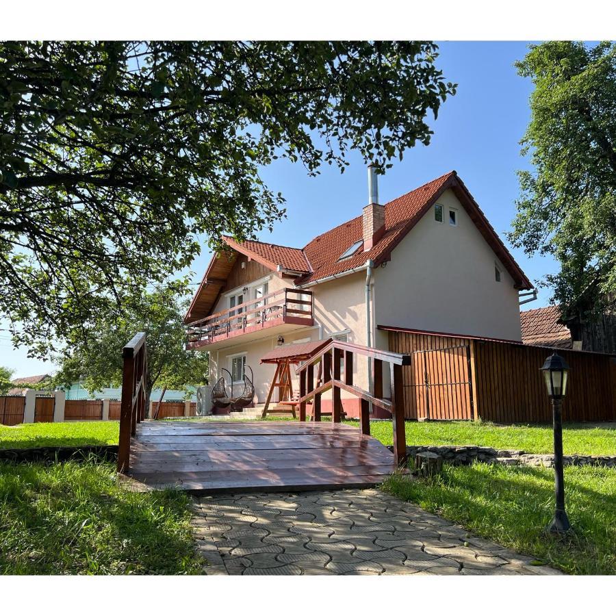 Horace Guesthouse Pool & Hot Tub & Bikes & River Dejani Exteriör bild